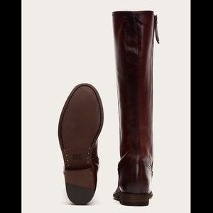 FRYE, Melissa Button Inside Zip Leather Boot, Size 8